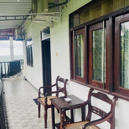 Peacock Beach Hotel Unawatuna Luaran gambar