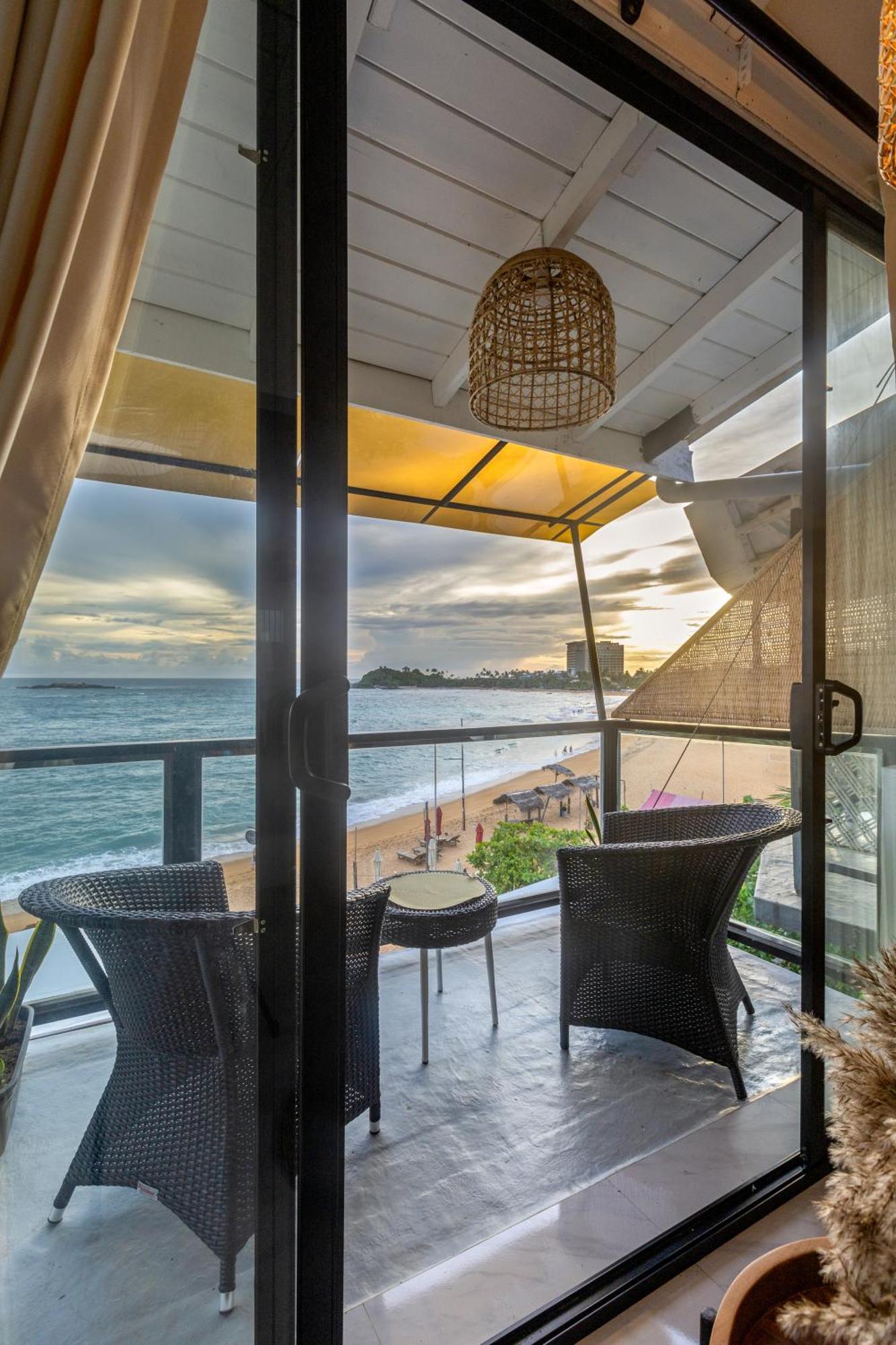 Peacock Beach Hotel Unawatuna Luaran gambar